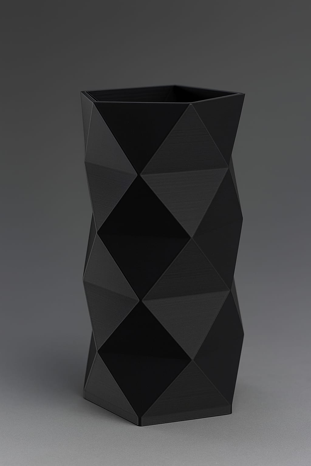 Kami Vase